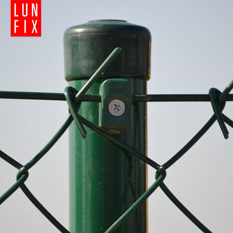 Przelotka mocowanie drutu na wkręt zielona 100szt.