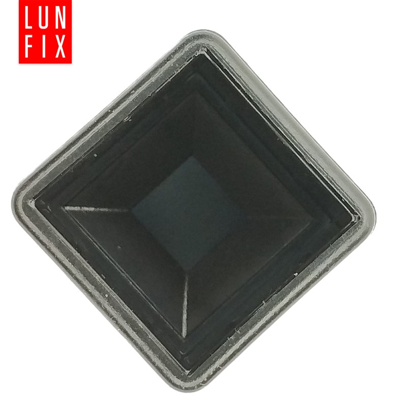 Nasadka na słupek 20x20 mm czarna daszek 10szt.