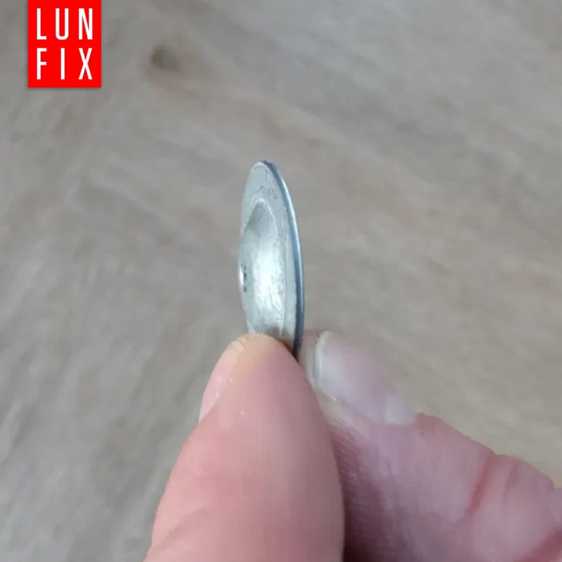 Podkładki papowe 4x28mm ocynkowane ciesielskie 1kg