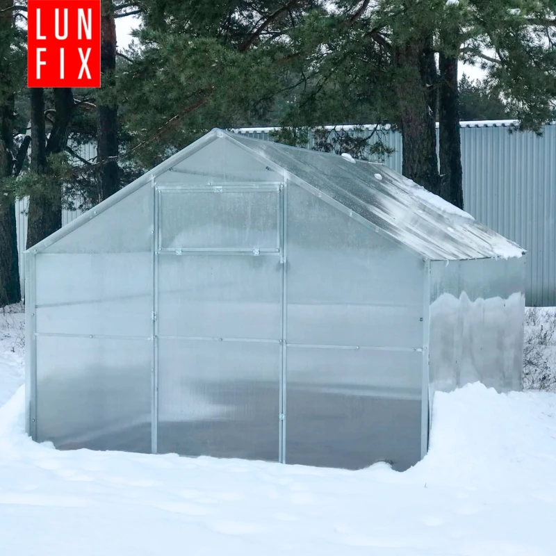 Szklarnia z poliwęglanu 2,8x6m profil "domek" 20x40mm grubość 6mm