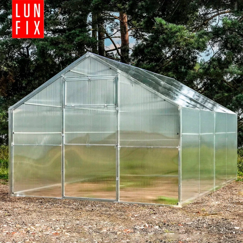 Szklarnia z poliwęglanu 2,8x10m "domek" profil 20x40mm grubość 4mm